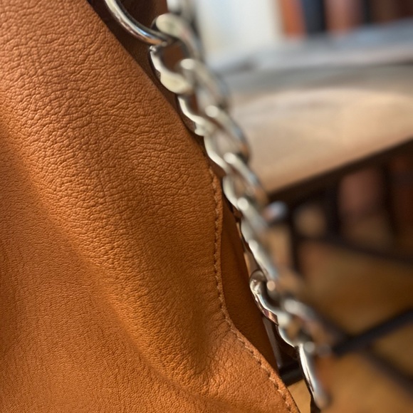 MICHAEL KORS BAG - Picture 4 of 5